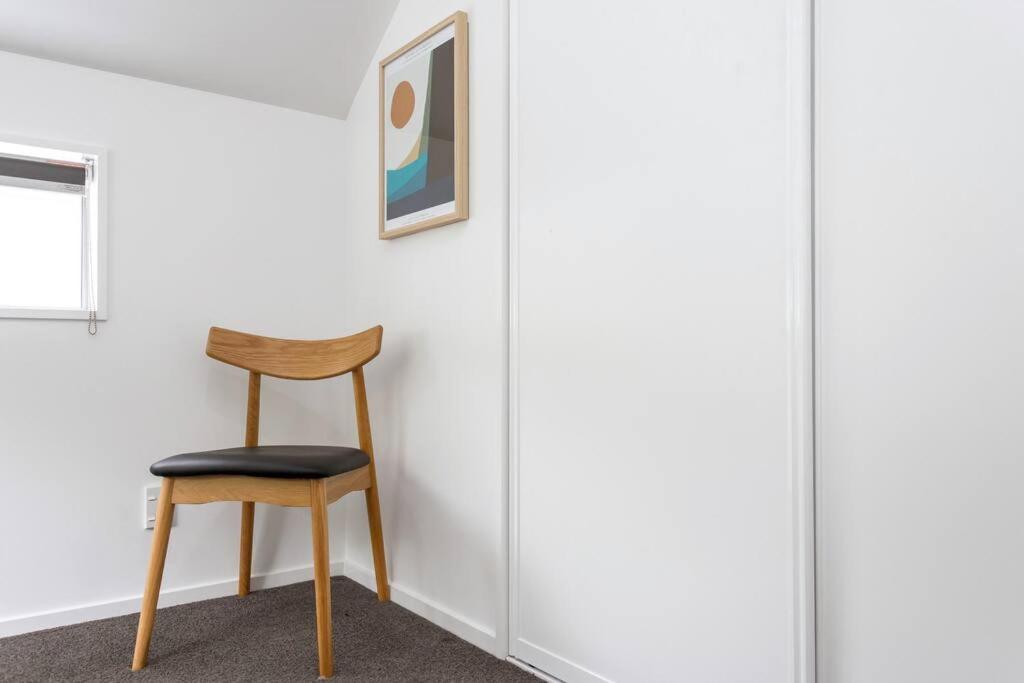 Convenient Urban Townhouse 2 Carparks Available Apartment Christchurch Exterior photo